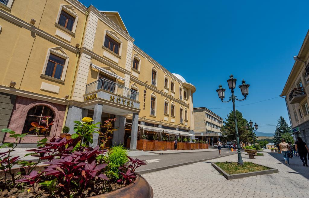 אחלציחה Hotel Lomsia מראה חיצוני תמונה