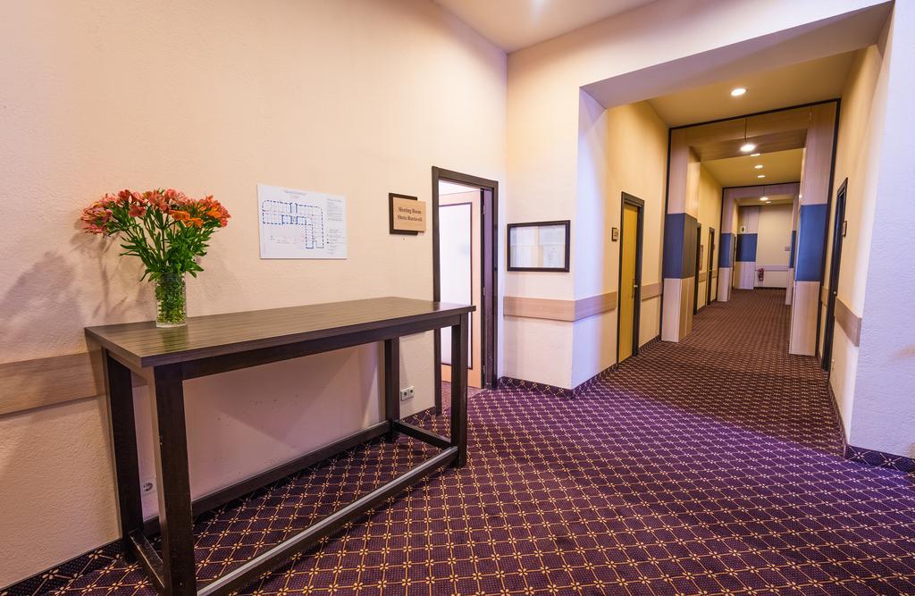 אחלציחה Hotel Lomsia מראה חיצוני תמונה