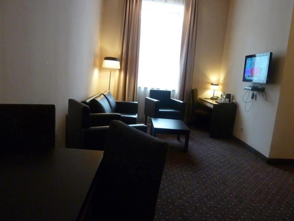 אחלציחה Hotel Lomsia מראה חיצוני תמונה