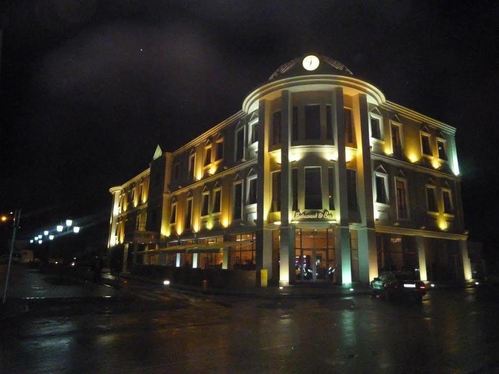 אחלציחה Hotel Lomsia מראה חיצוני תמונה