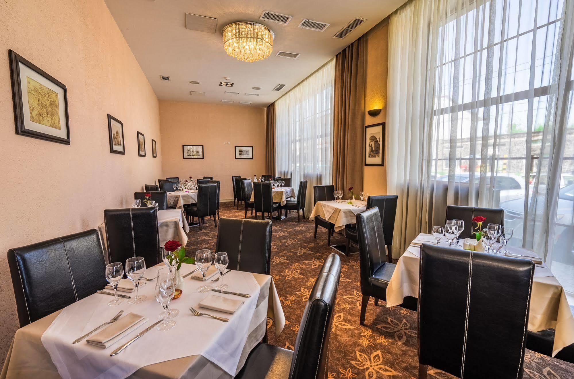 אחלציחה Hotel Lomsia מראה חיצוני תמונה